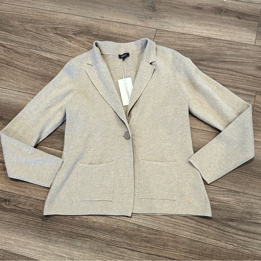 NWT! Pure Amici Silk Blend Blazer in Color Linen Size Medium